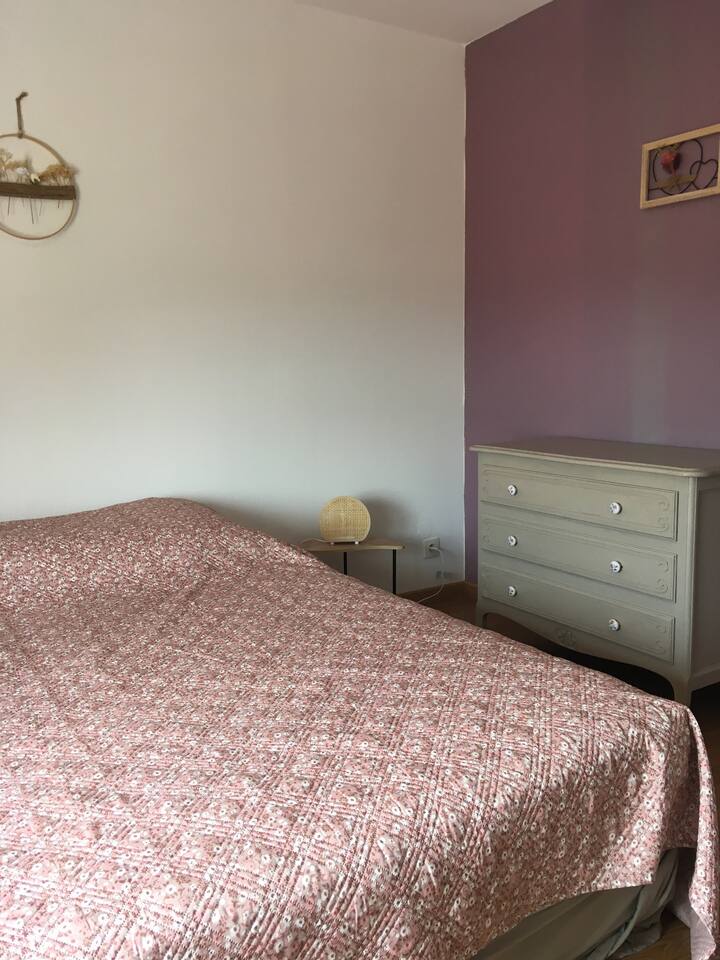 غرفة النوم 1