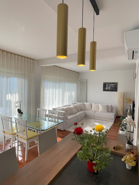Top Airbnb: The Rose of the Lake in Tremezzina