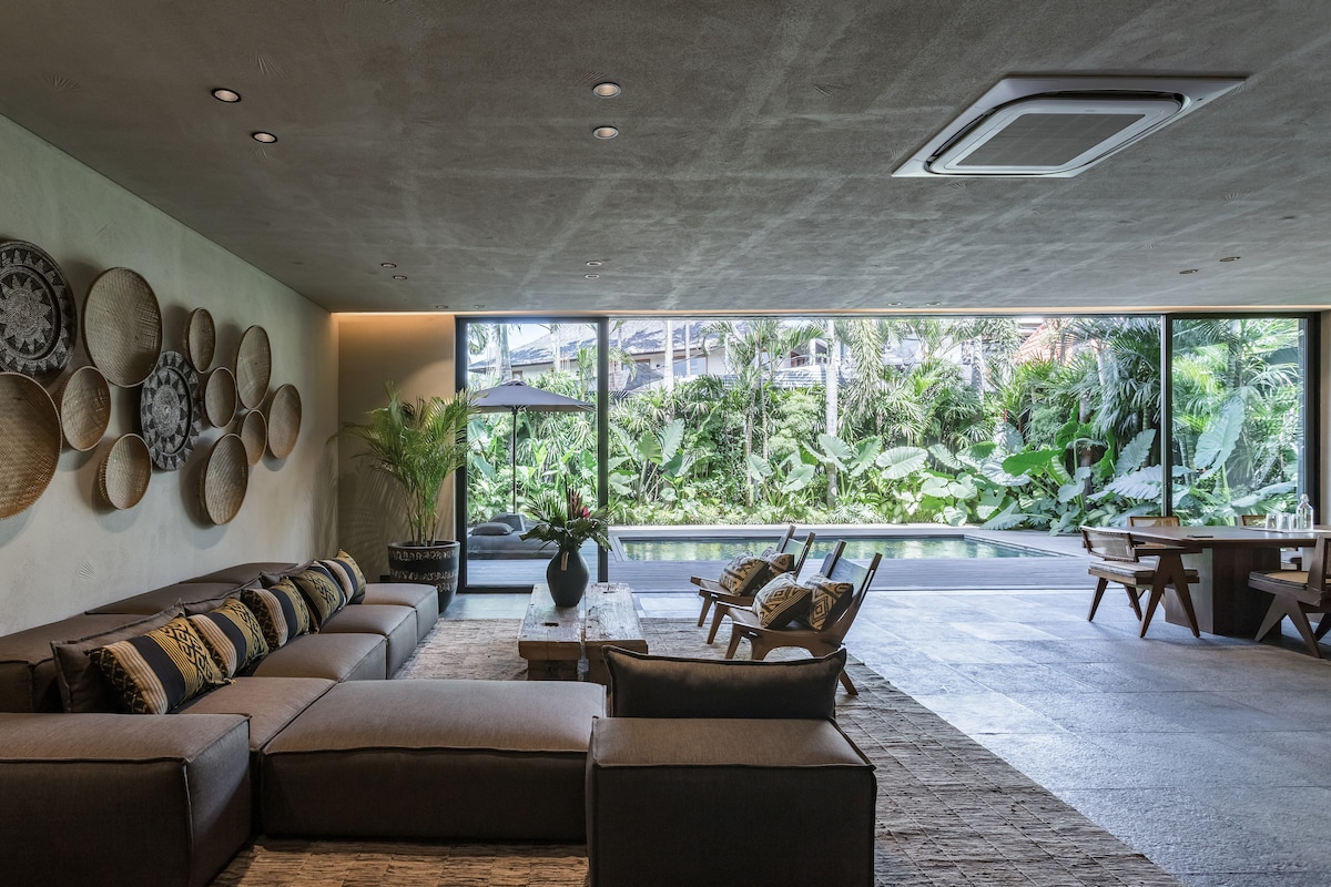 Hidden Spacious 4BR with Pool by OXO in Canggu - Image 4