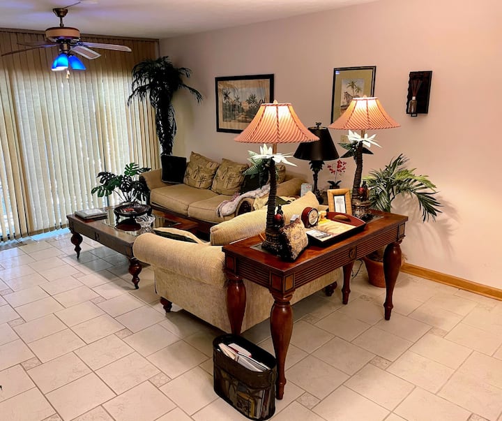Islamorada Spectacular Executive Bay Club 87200 - Islamorada, FL