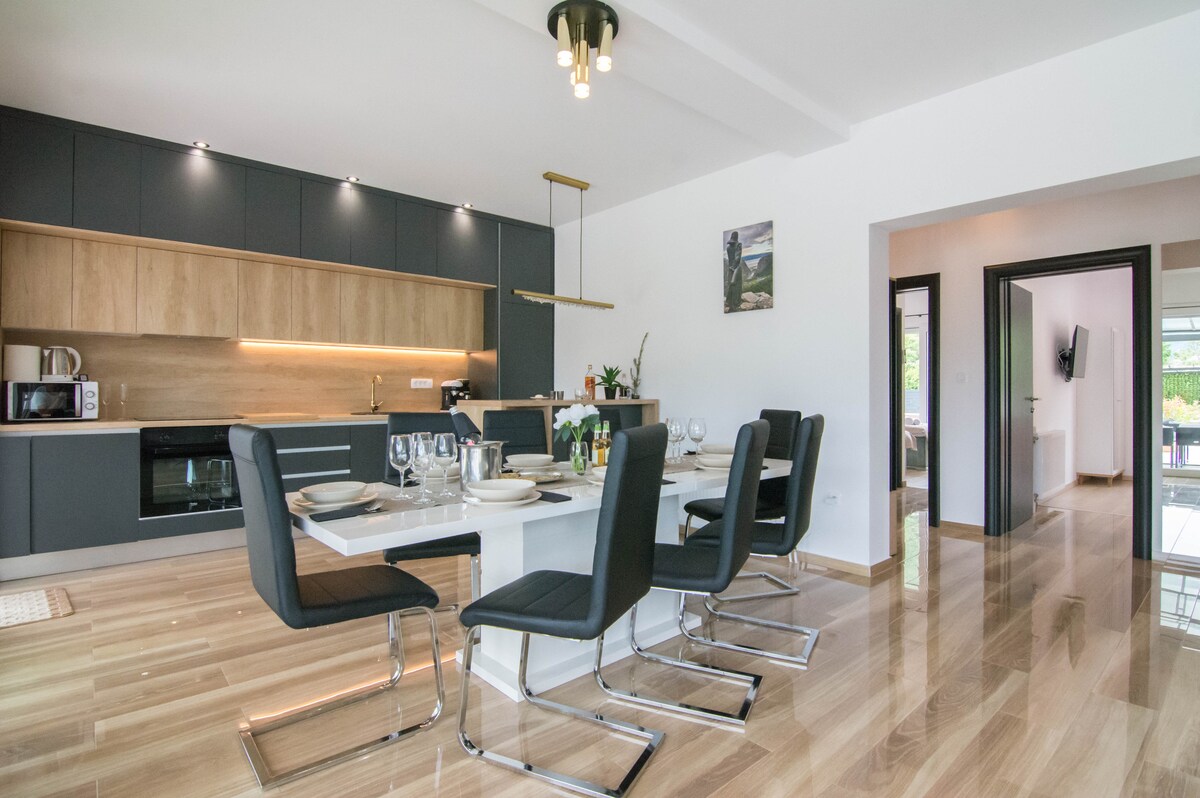 villa sky · Villa Sky D Omiš 10 people, luxury villa
