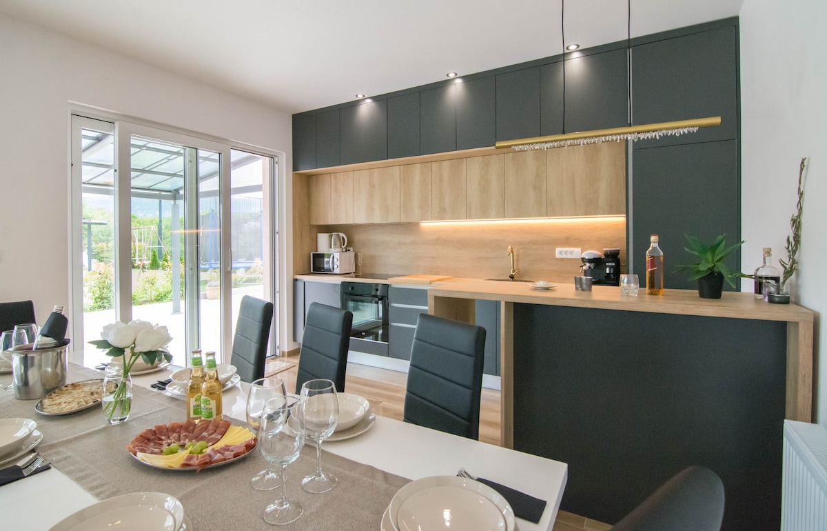 villa sky · Villa Sky D Omiš 10 people, luxury villa