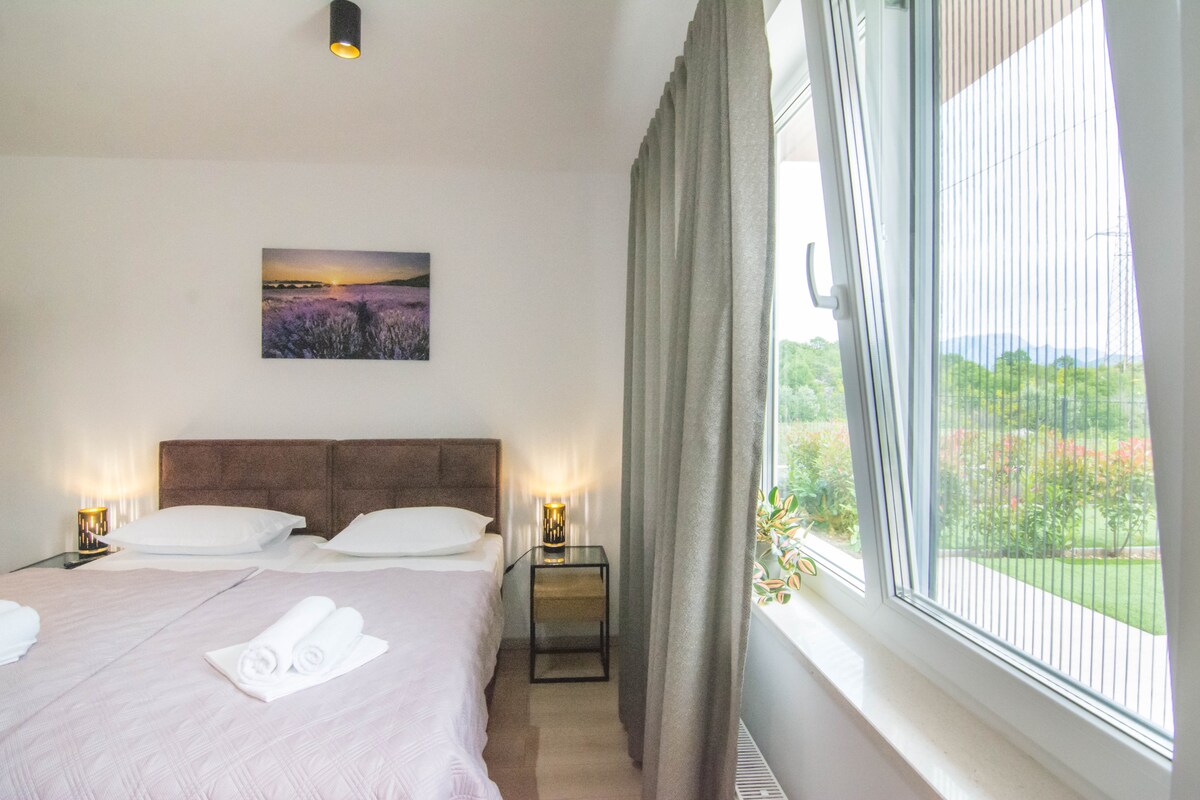 villa sky · Villa Sky D Omiš 10 people, luxury villa