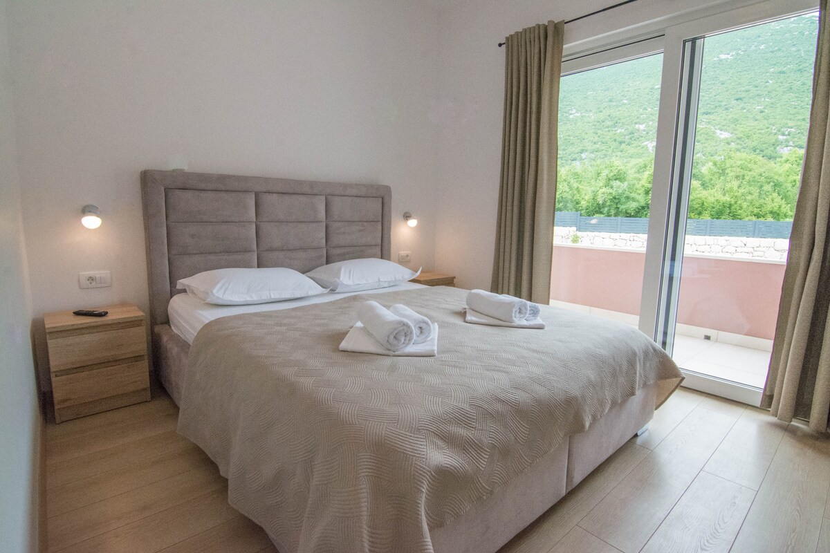 villa sky · Villa Sky D Omiš 10 people, luxury villa
