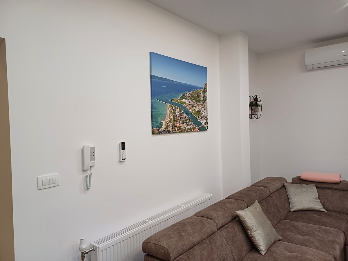 villa sky · Villa Sky D Omiš 10 people, luxury villa