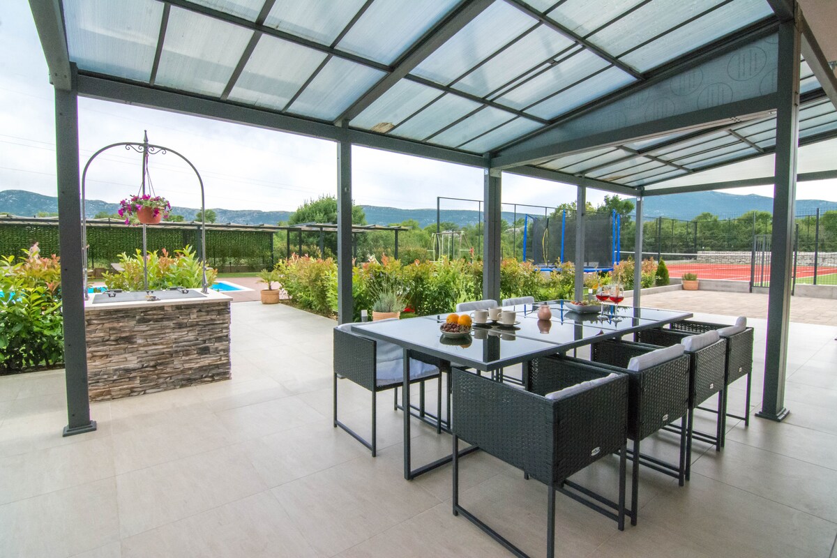 villa sky · Villa Sky D Omiš 10 people, luxury villa
