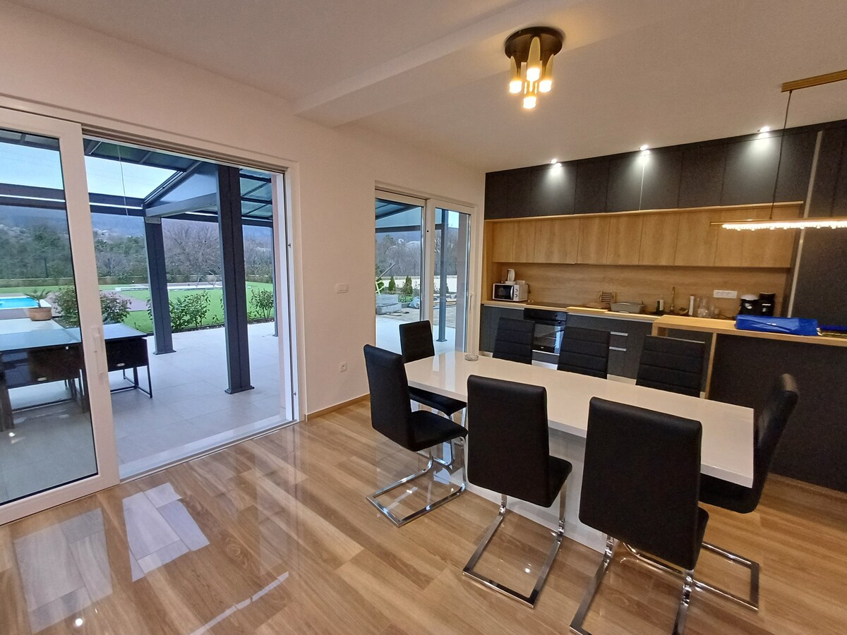 villa sky · Villa Sky D Omiš 10 people, luxury villa
