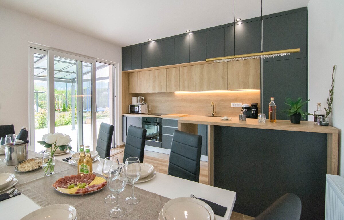 villa sky · Villa Sky D Omiš 10 people, luxury villa