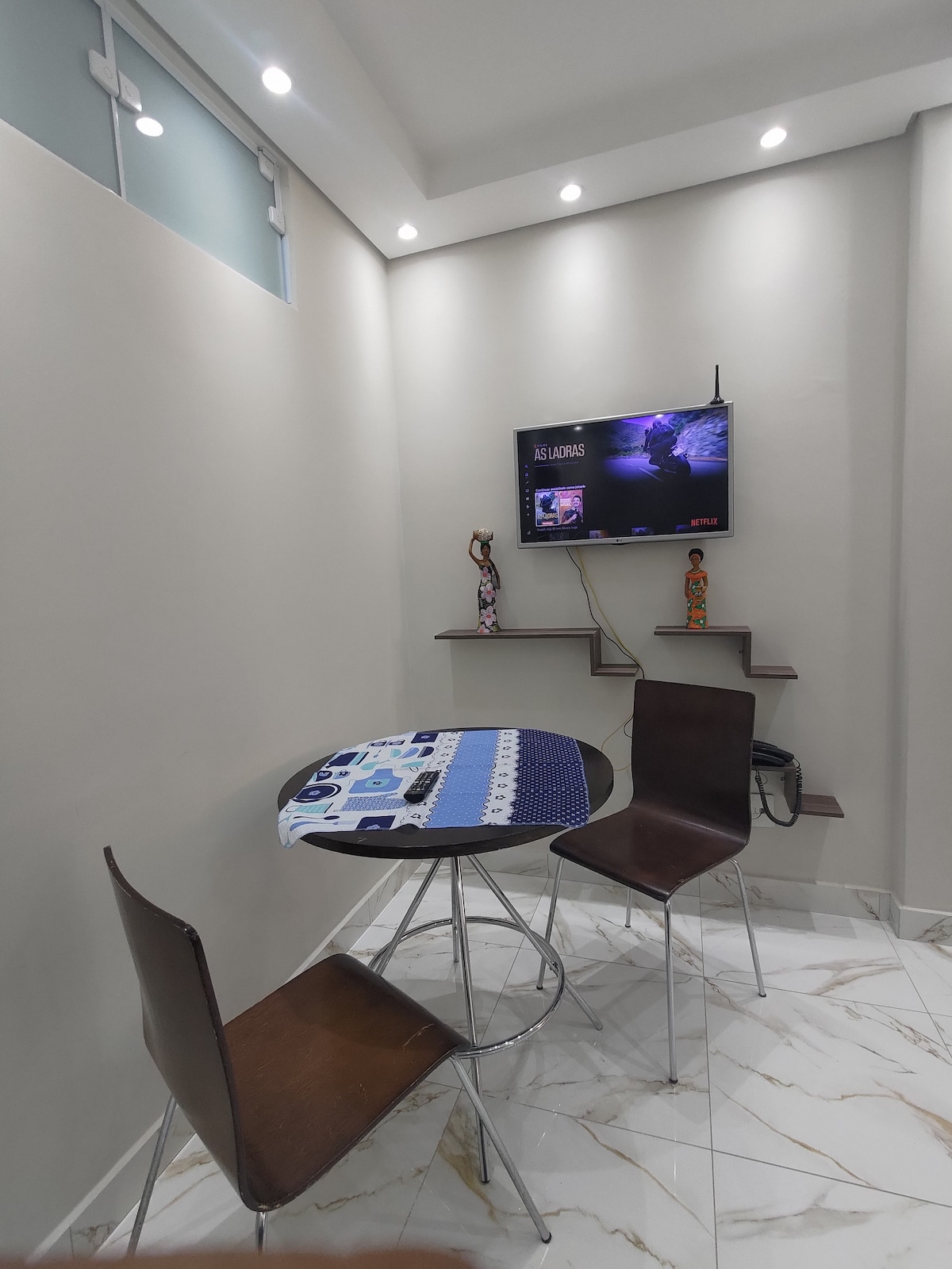 Anúncio popular: Cozy downtown apartment with air conditioning em Campinas