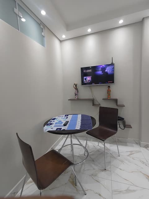 Popular Airbnb listing: Comfortable apartment with hot/cold air conditioning and garage in Campinas