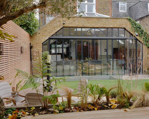 Hammersmith Hideaway gallery image 4