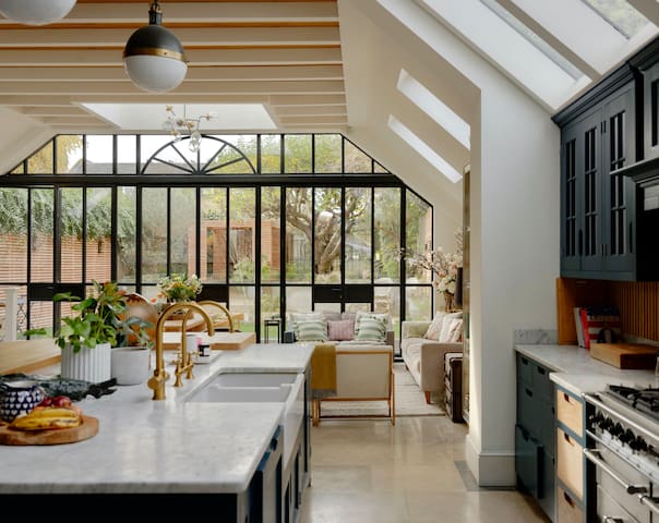 Hammersmith Hideaway