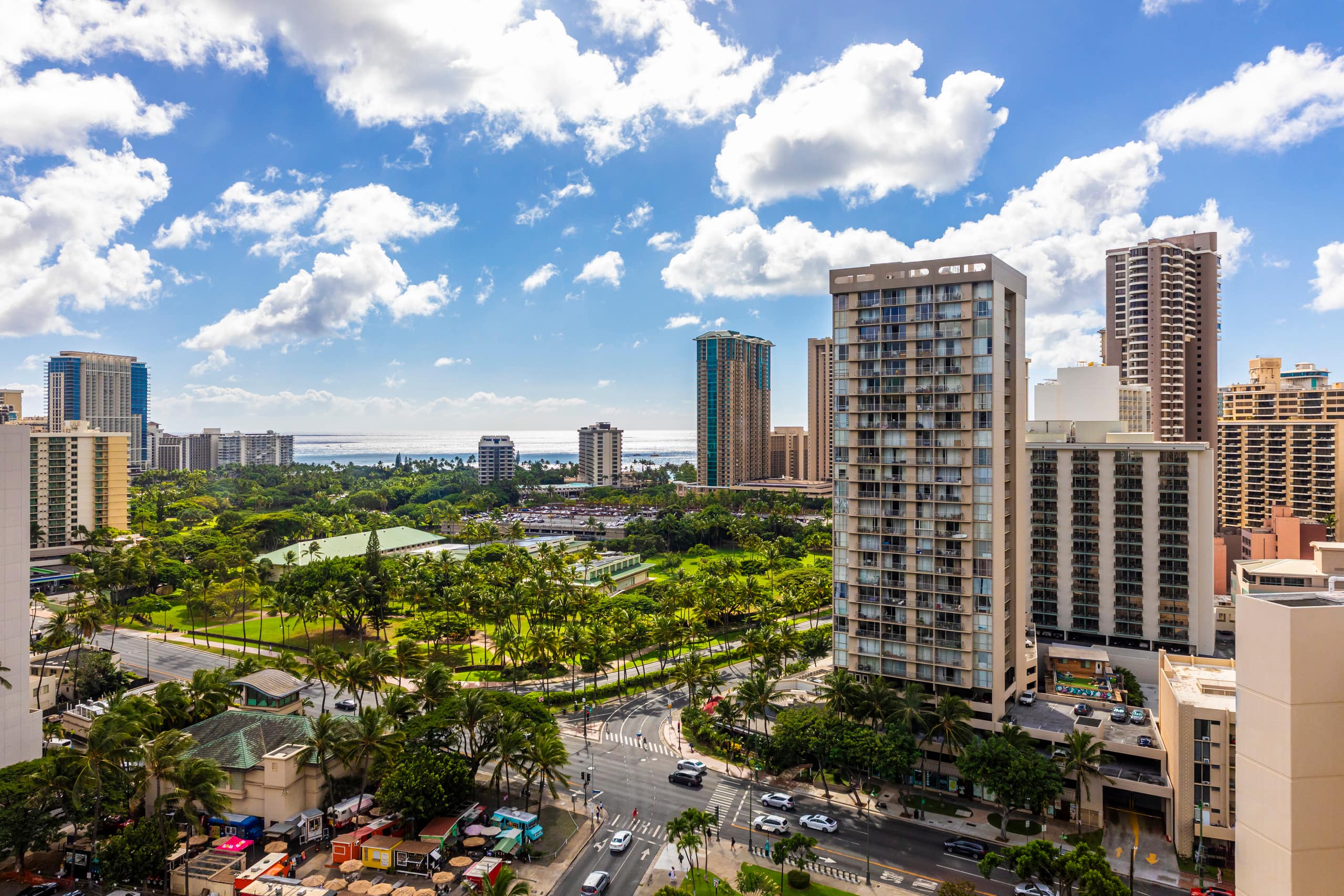 Condo in Honolulu · ★4.65 · Studio · 2 beds · 1 private bath - Image 29