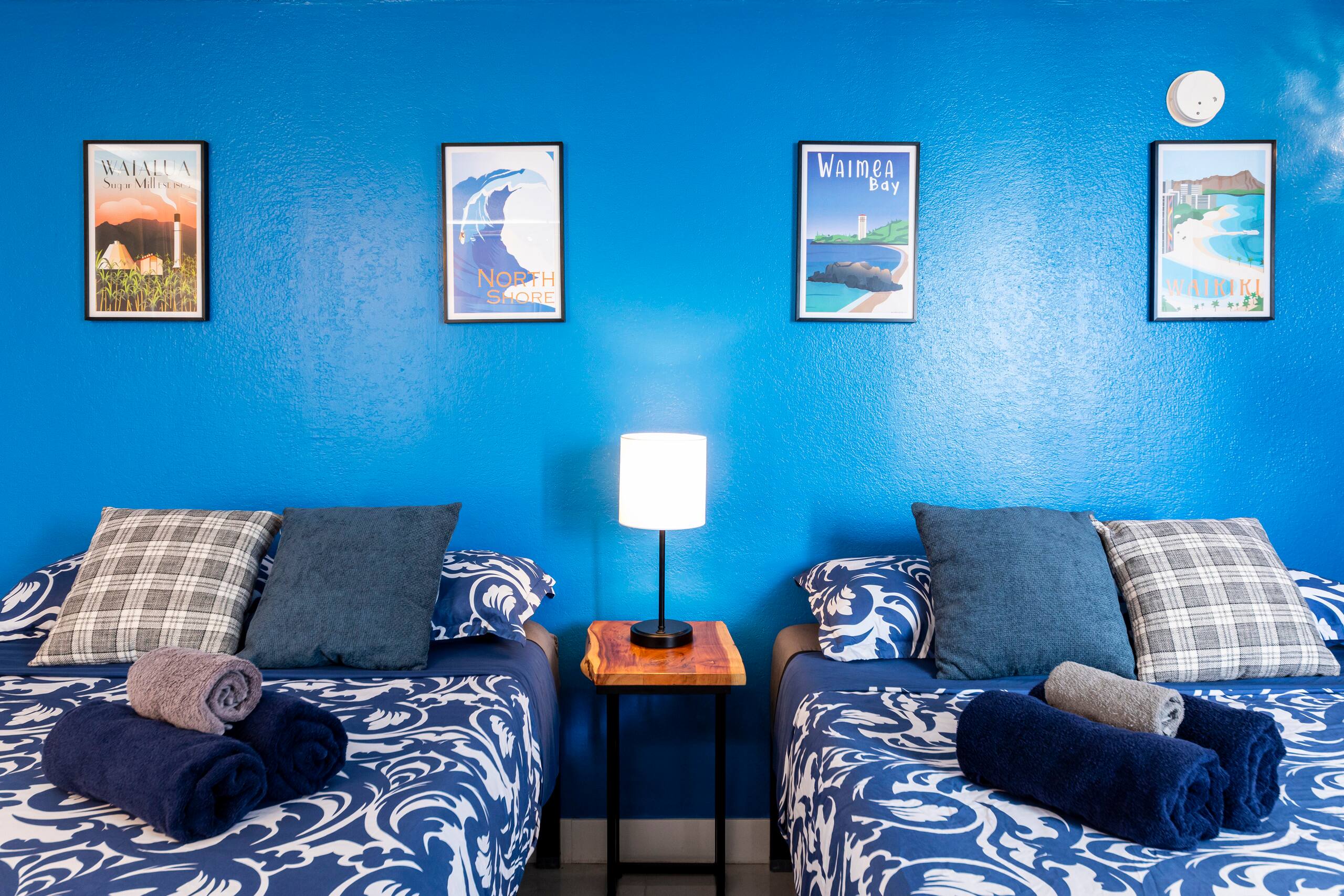 Condo in Honolulu · ★4.65 · Studio · 2 beds · 1 private bath - Image 14
