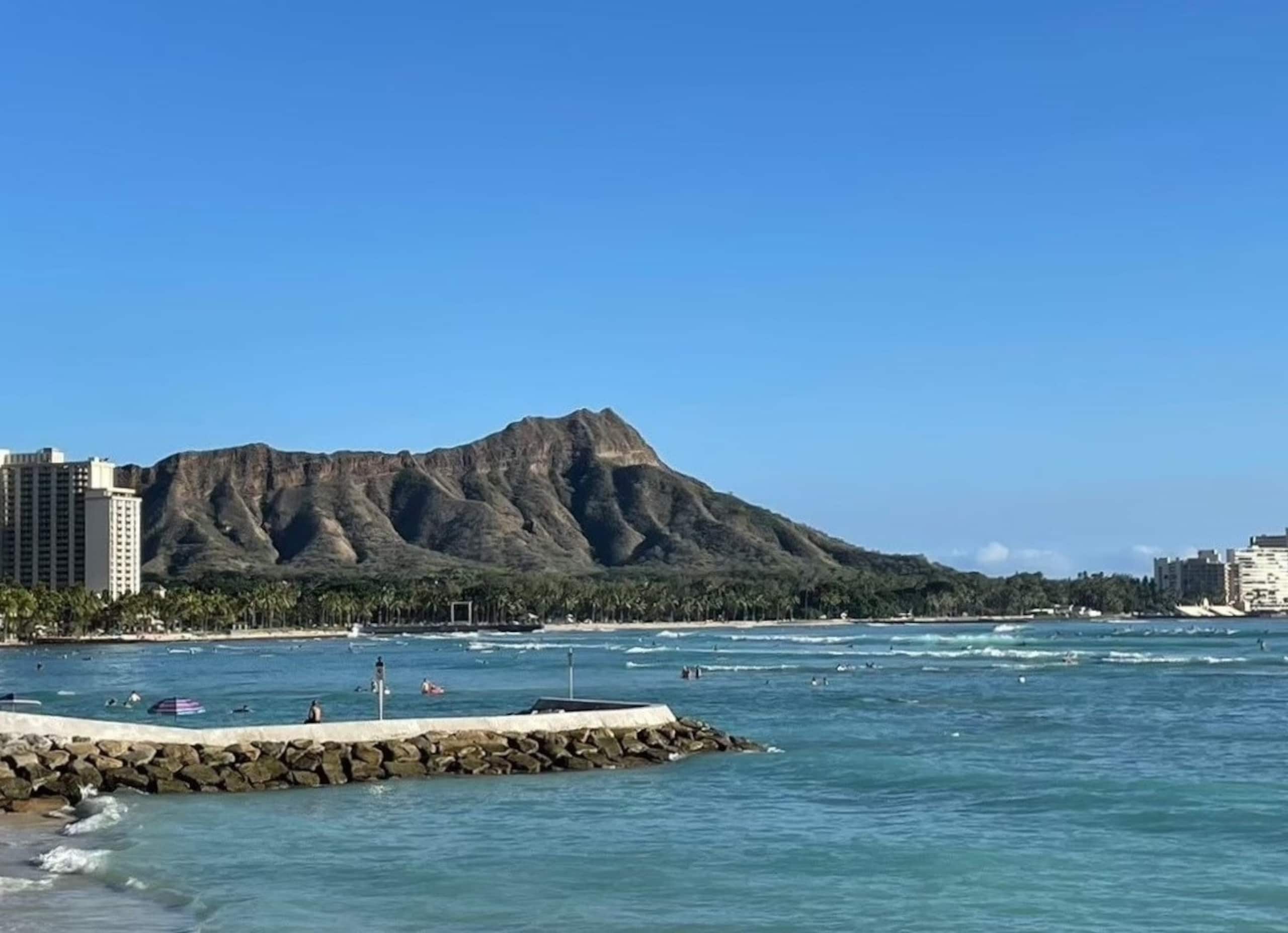 Condo in Honolulu · ★4.58 · Studio · 2 beds · 1 shared bath - Image 36