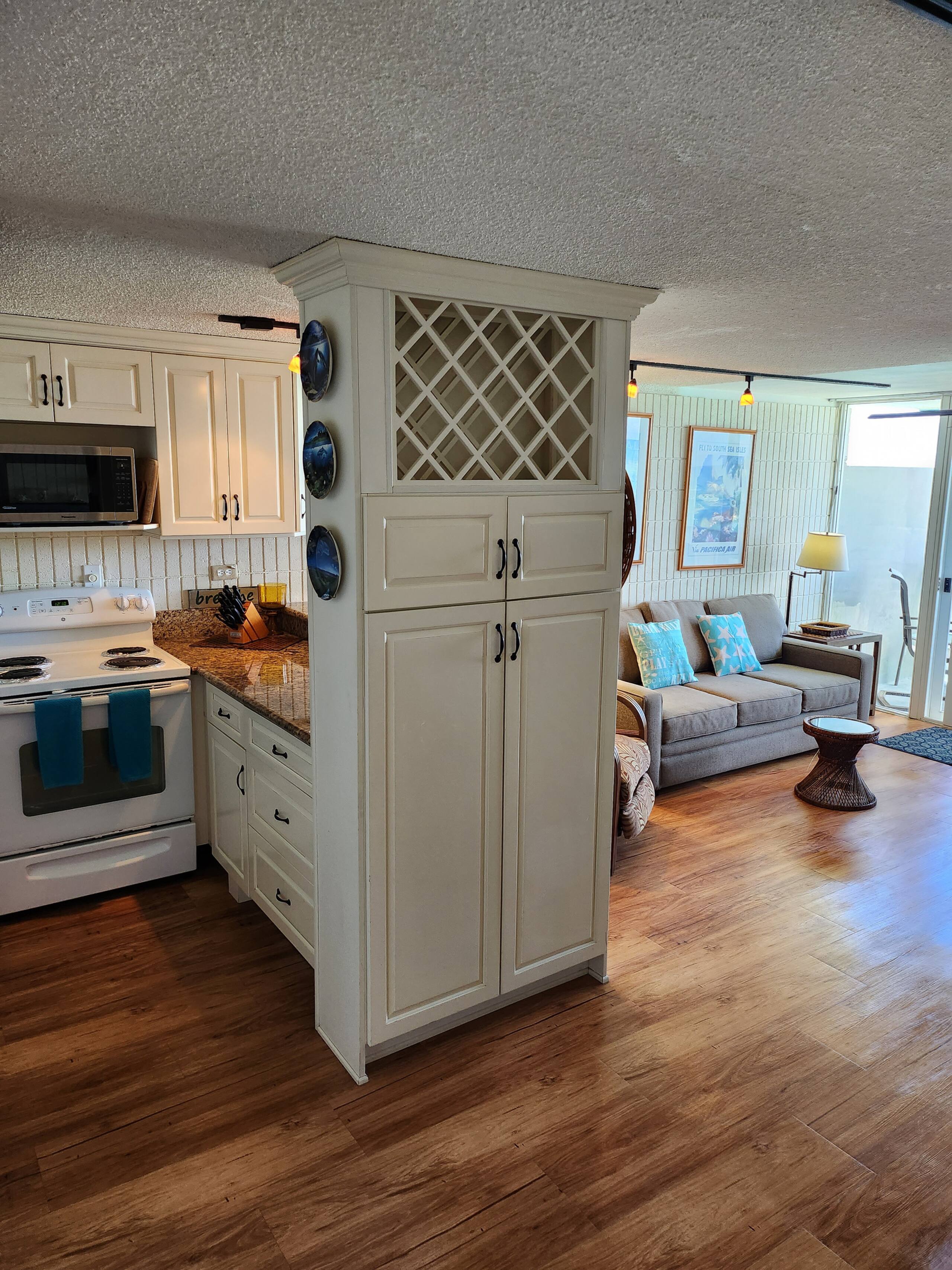 Condo in Hauula · ★4.85 · 1 bedroom · 2 beds · 1 private bath - Image 23
