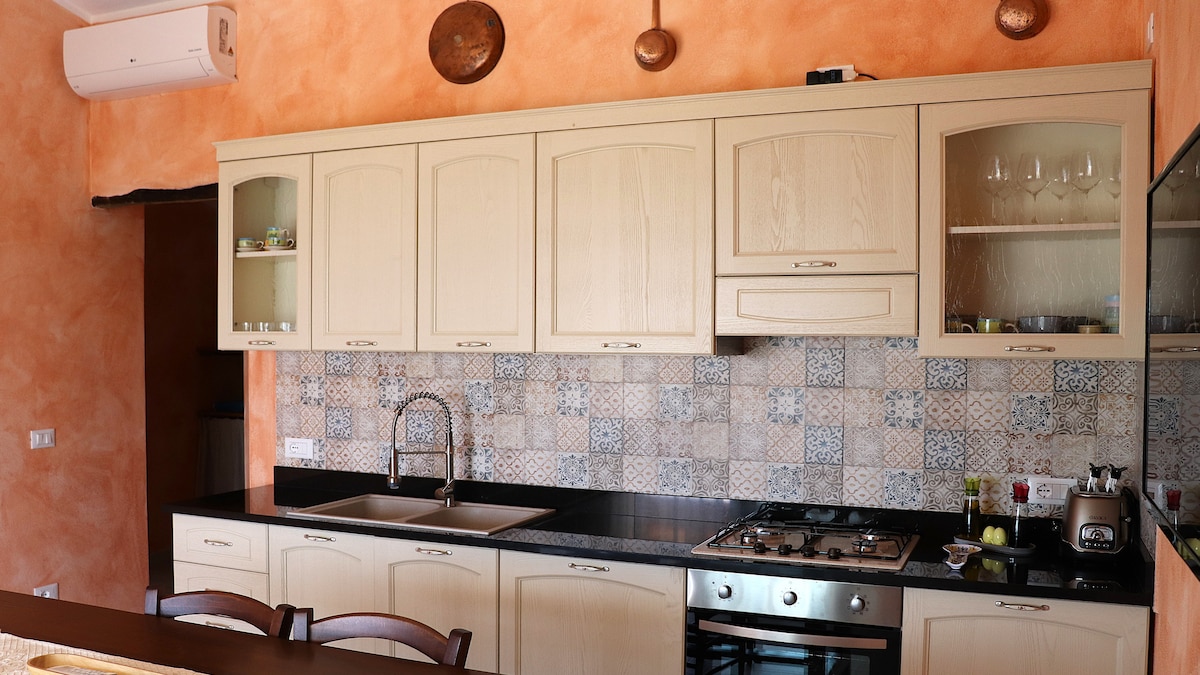 Top Airbnb: Villa Sant' Elène - Apartment Olivo in Orosei