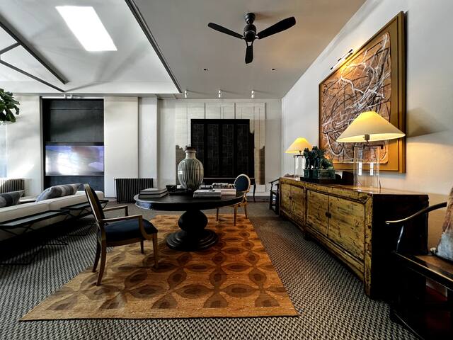 House of Richmond gallery image 5