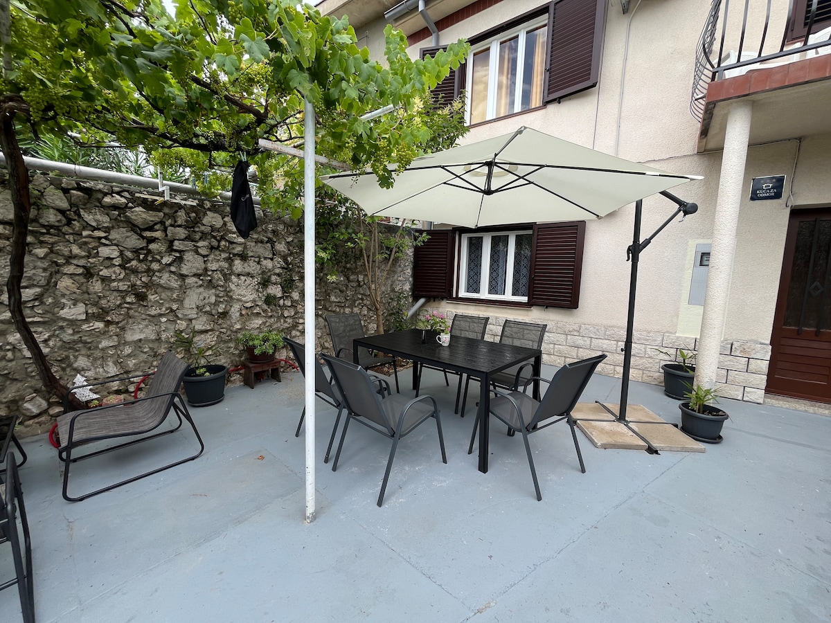 Holliday House Kloštar