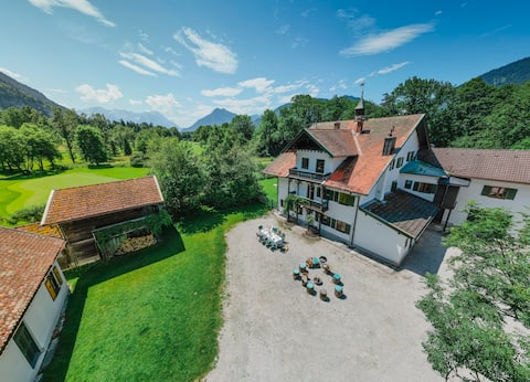 Mountain Chalet - 15 minutes from Garmisch