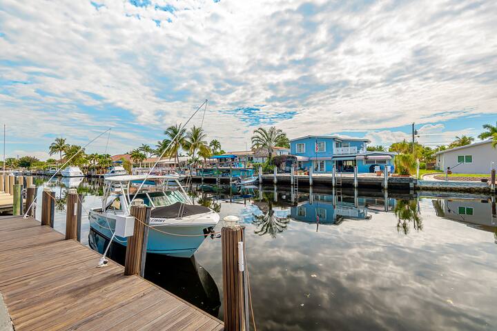 Waterfront+ Htd pool+ 2 mi bch+Game room+Golf+Pet gallery image 4