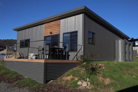 2 x beautiful new eco cabin with amazing views