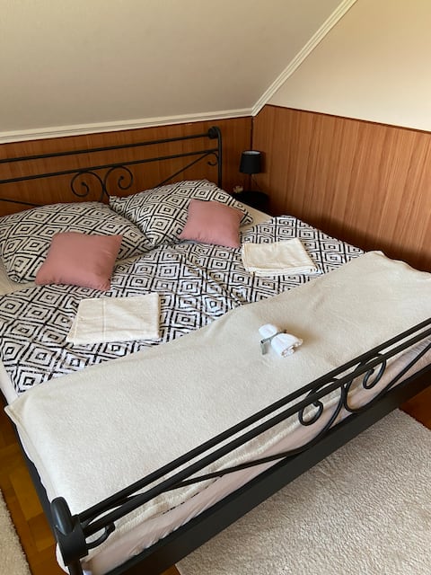 Zaira Apartman