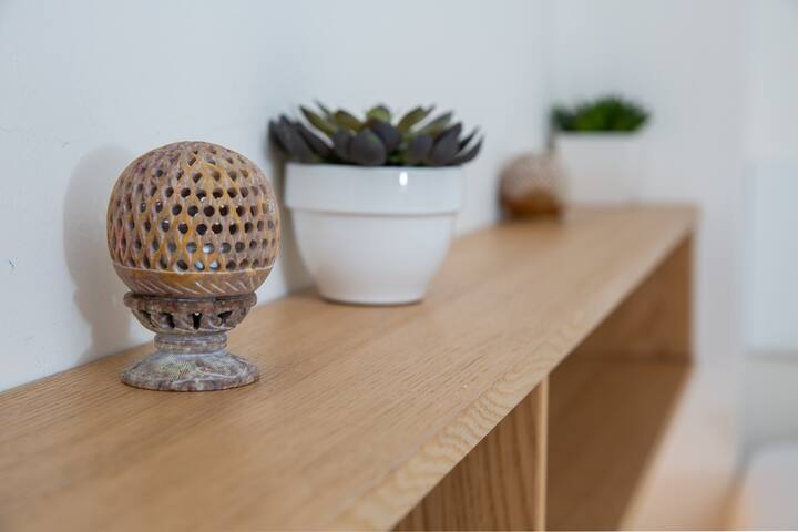 Comfy Apartment In Exarchia Vibrant Neighborhood gallery image 3