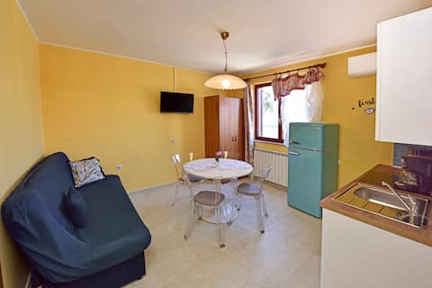 Top Airbnb: 250 meters from the sea and a stone's throw from the center in Mugeba