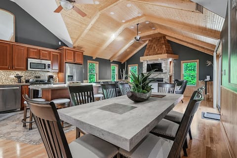 Firepit | Patio+Deck | Games | Whirlpools | Trails