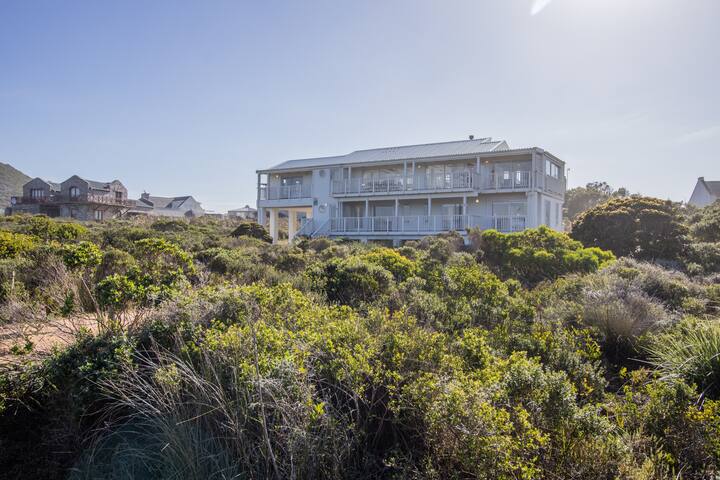 Be In Betty'S Bay managed Airbnb listing 2