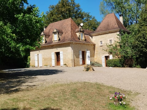 La Feuillade Manor