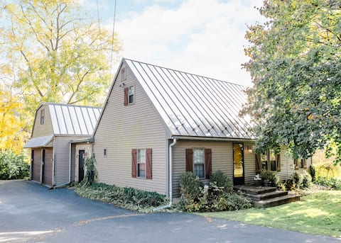 Fertile Valley Home - Prime Location!