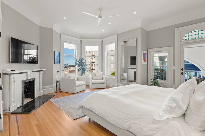 Pacific Heights Classic gallery image 3