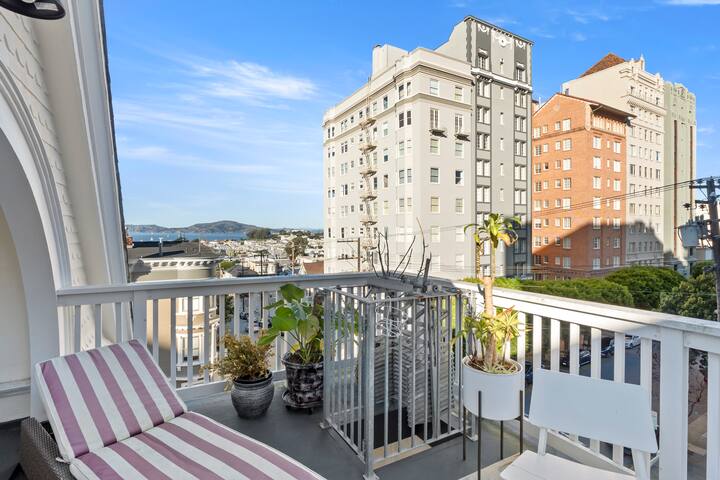 Pacific Heights Classic gallery image 5