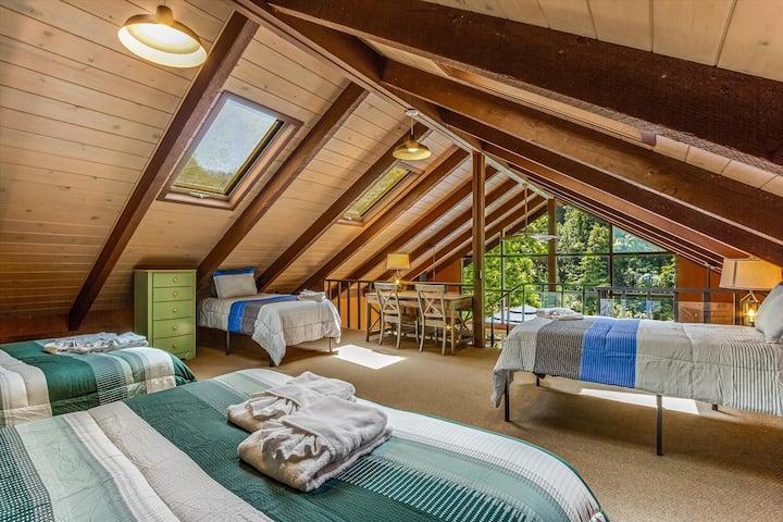 Ambienti i fjetjes në loft