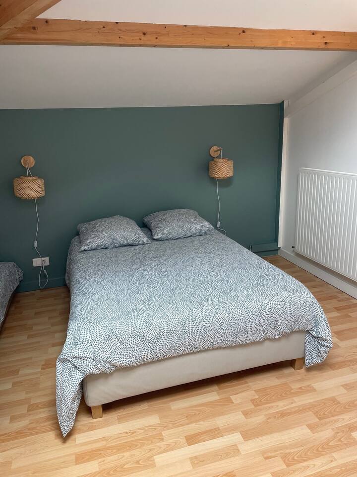 غرفة النوم 2