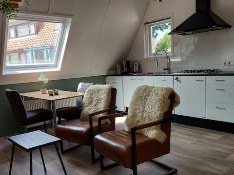 Top Airbnb: Casa de Kraak in Wijk 01 Bergen Binnen