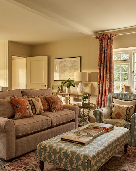 Successful Airbnb property: Brocas Farm Cottage, Hay Barn in East Hampshire