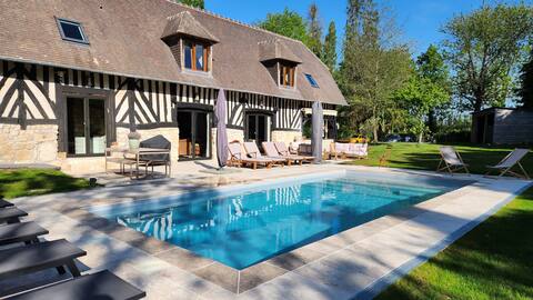 Beautiful home near Deauville, heated pool