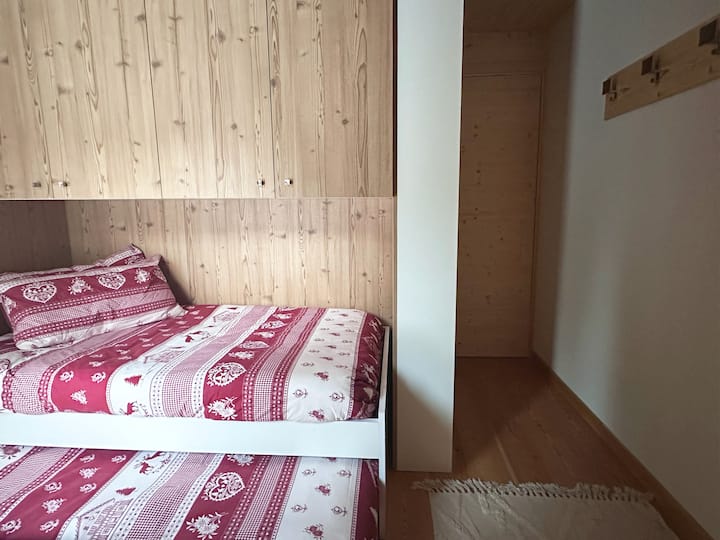 Spálňa 2