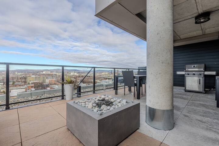Panorama Penthouse: Free Parking, Roof Top, Gym gallery image 5