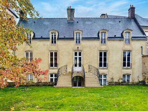 Bayeux, Private Mansion (18th century) 5* ranking