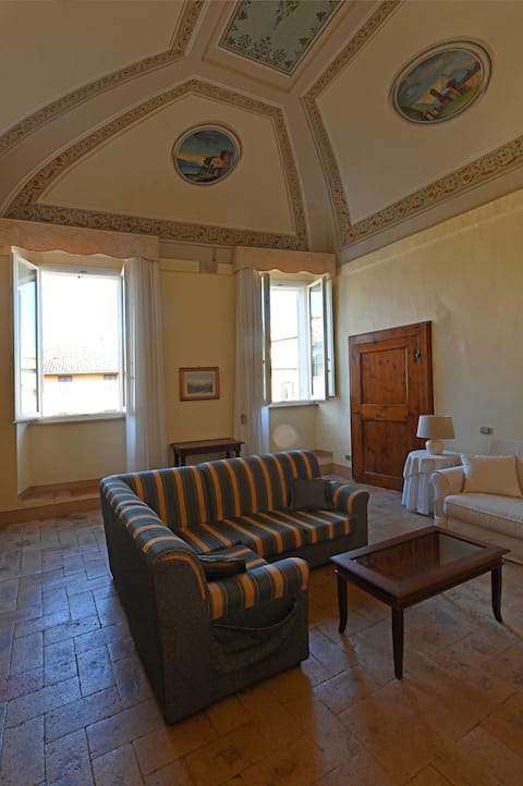 Annuncio Airbnb popolare: Elegant apartment a Spoleto