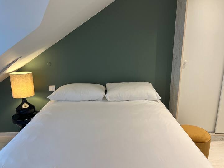 غرفة النوم 2