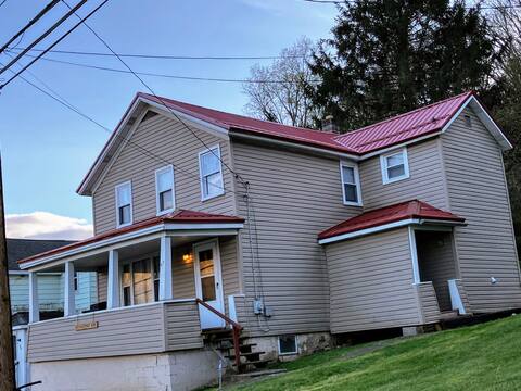 The Plank House - Basecamp to the PA Wilds.