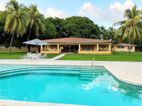 Amazing house in Morrocoy.