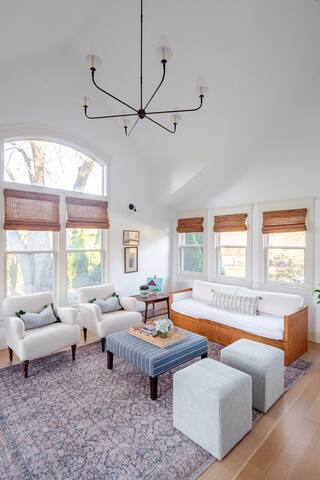 Coastal Cottage gallery image 2