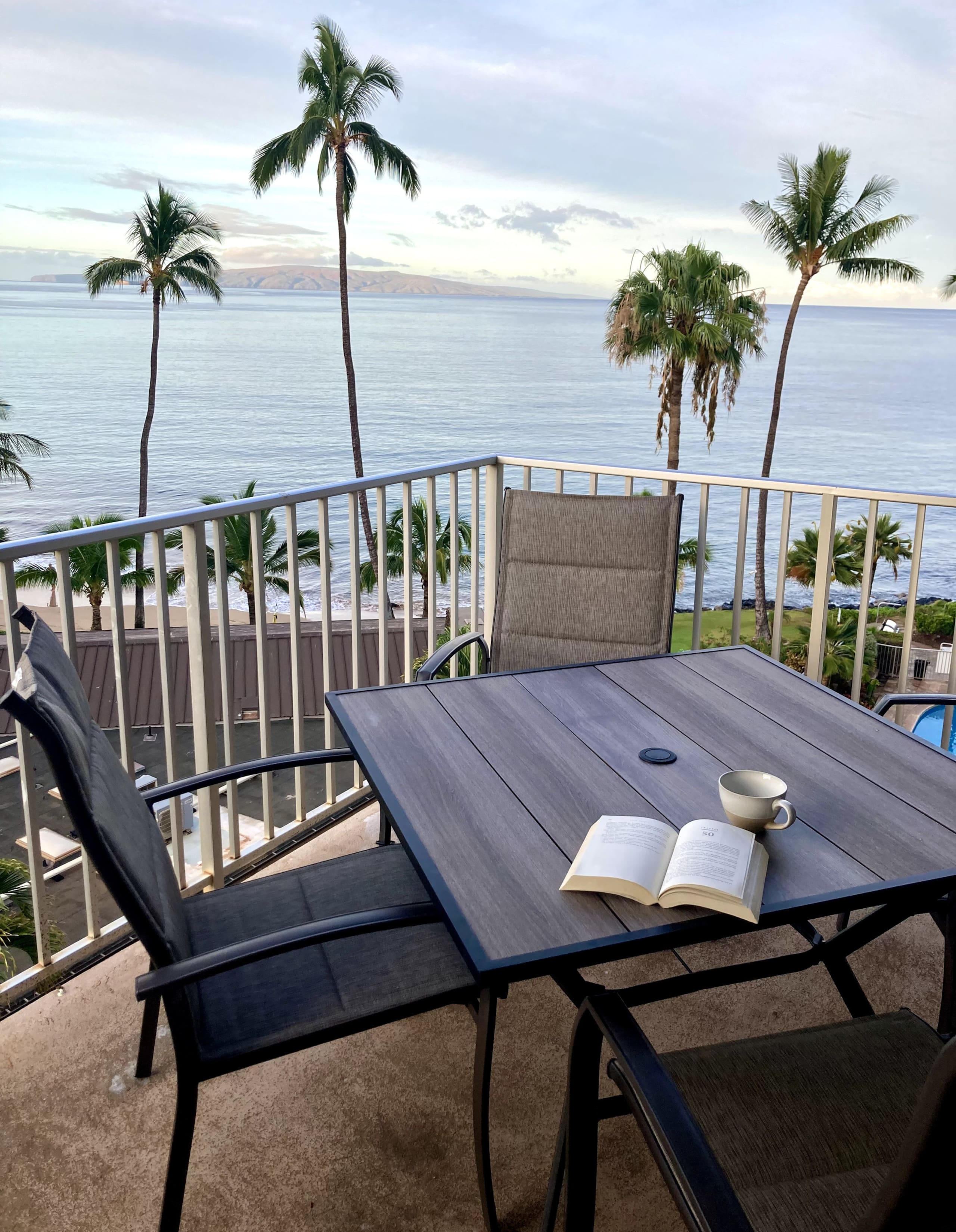 Condo in Kihei · ★4.94 · 2 bedrooms · 3 beds · 2 baths - Image 30