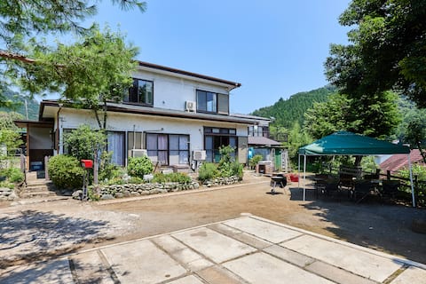 A house full of nature/BBQ and bonfire/Fireworks available/About 1 hour by car from the city center 